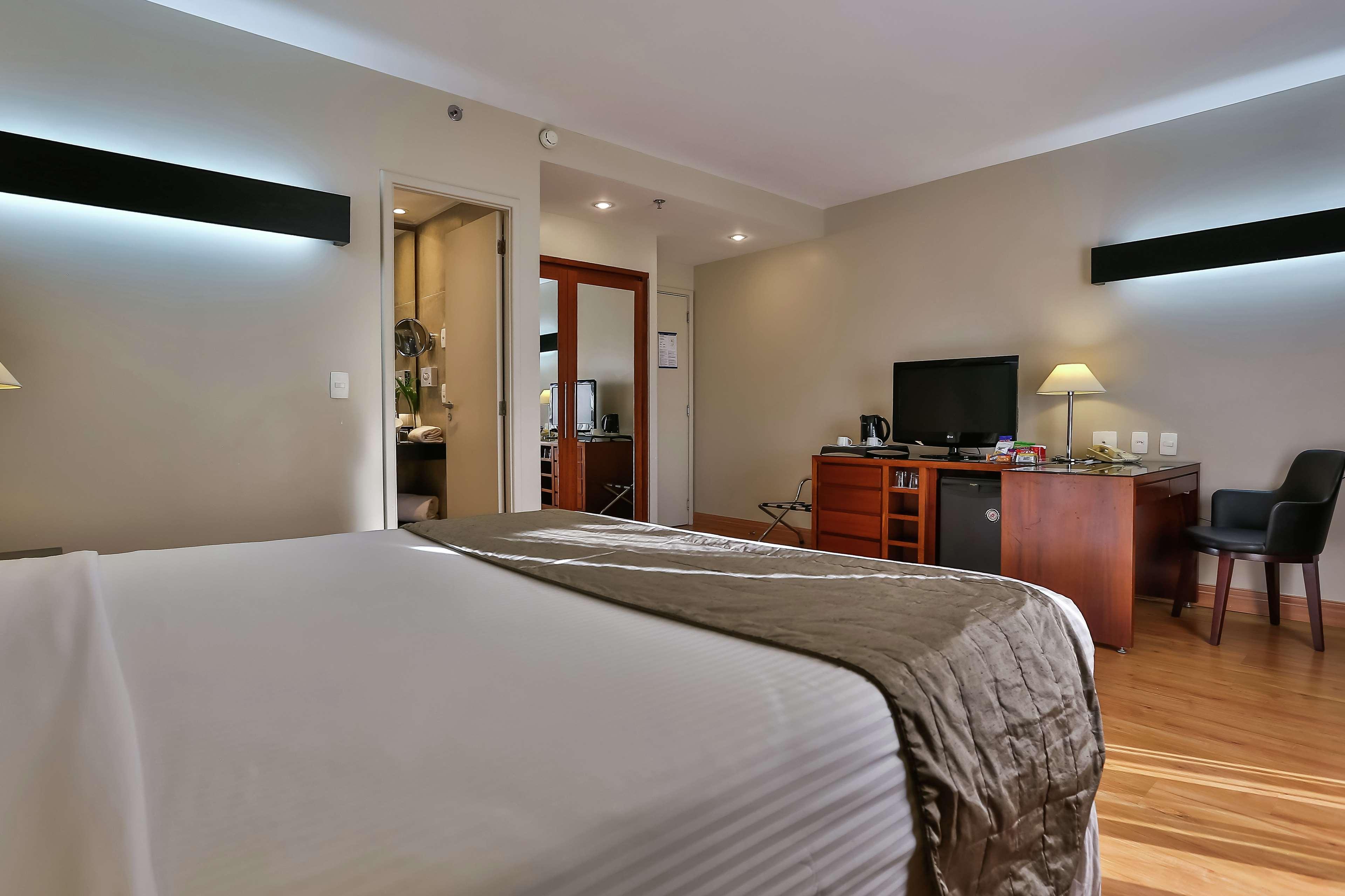 Hotel Double Tree By Hilton Sao Paulo Itaim Exterior foto A room at the hotel
