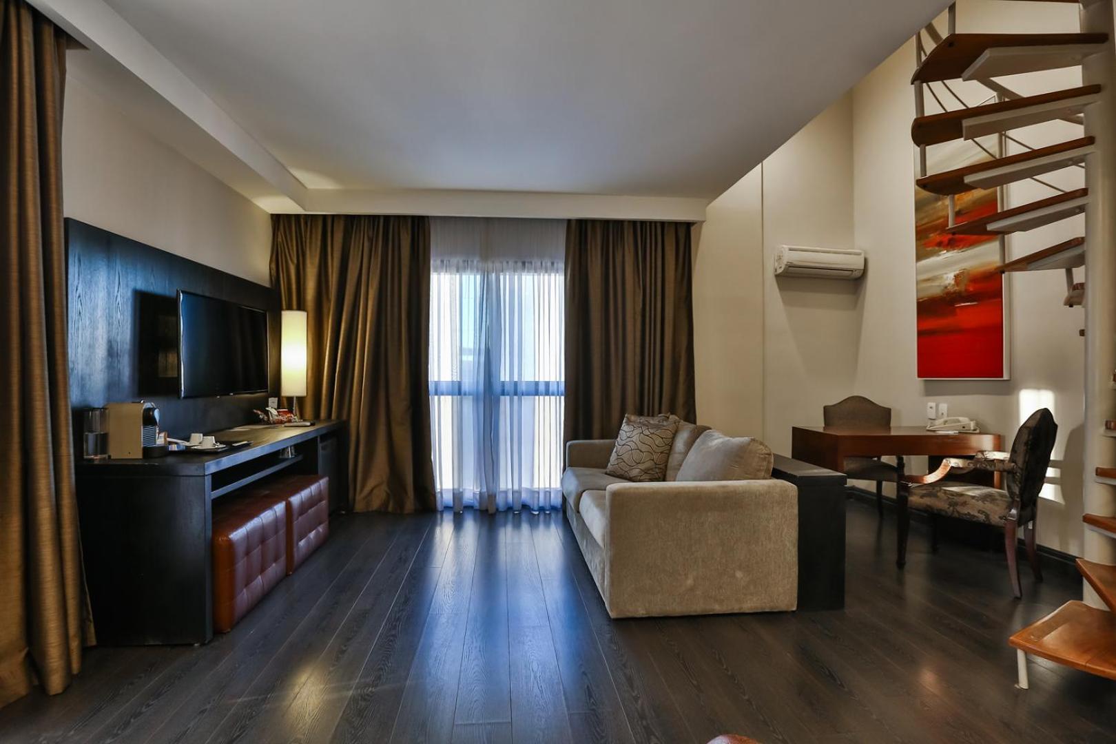 Hotel Double Tree By Hilton Sao Paulo Itaim Exterior foto A living room in a hotel